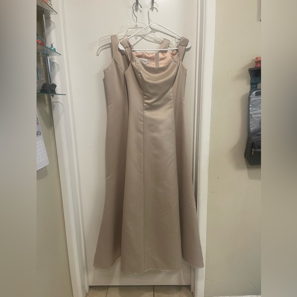 2 Jessica McClintock bridesmaid dresses - both size 8